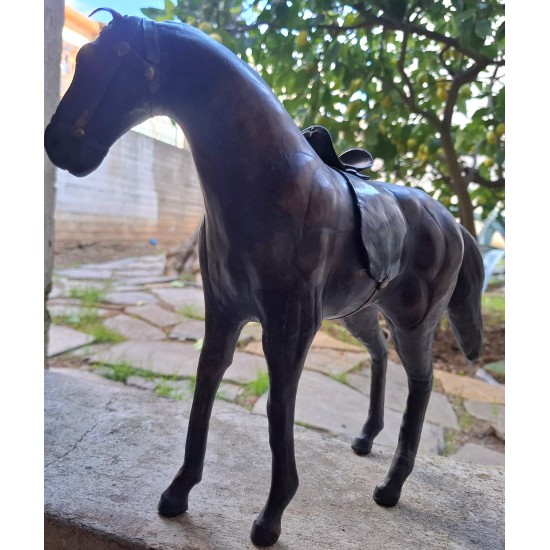 Διακοσμητικό καφέ άλογο 