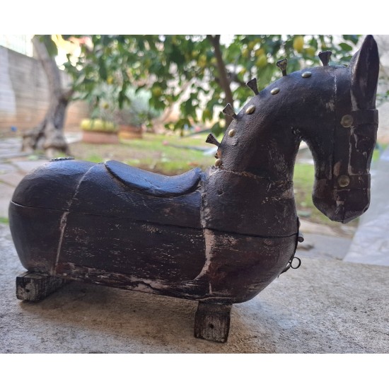 Διακοσμητικό σε σχήμα αλόγου 