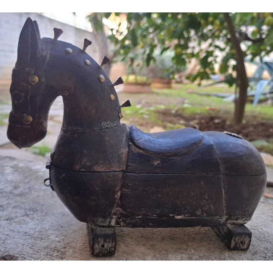 Διακοσμητικό σε σχήμα αλόγου 