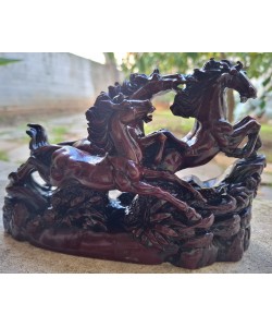 Διακοσμητικό γλυπτό με 3 άλογα (μικρό)