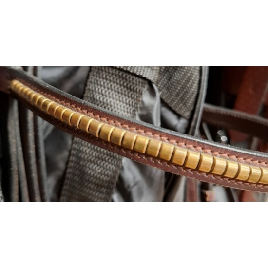 Δερμάτινα γκέμια με στρογγυλά τρουκς