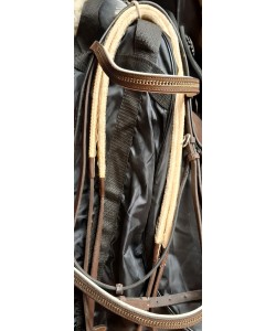 Δερμάτινο γκέμι με διακόσμηση μεταλλική αλυσίδα