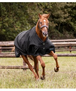 Κουβέρτα ελαφριά και αδιάβροχη NORDIC